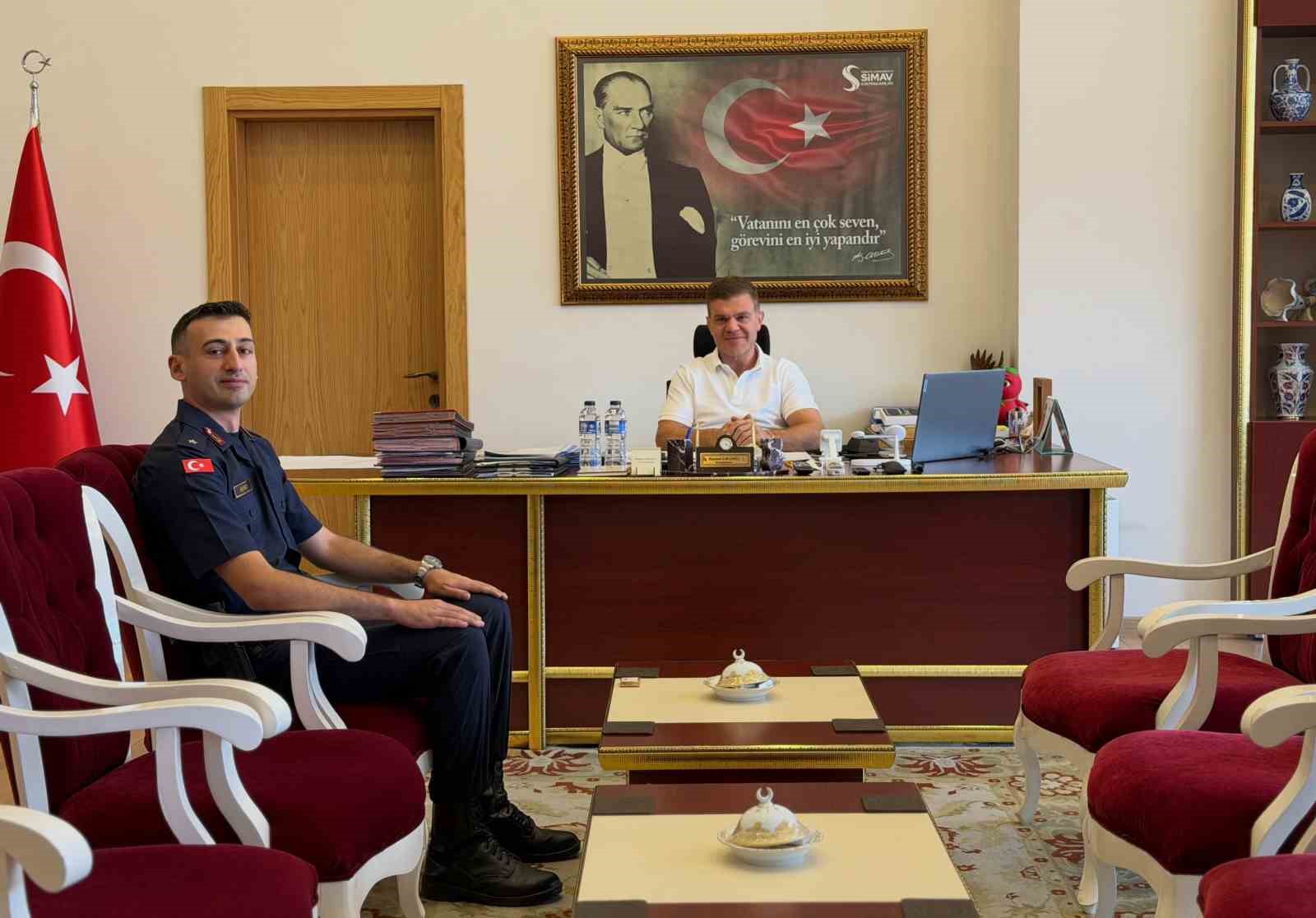 SİMAV İLÇE JANDARMA KOMUTANI ERDEM AKINCI GÖREVİNE BAŞLADI