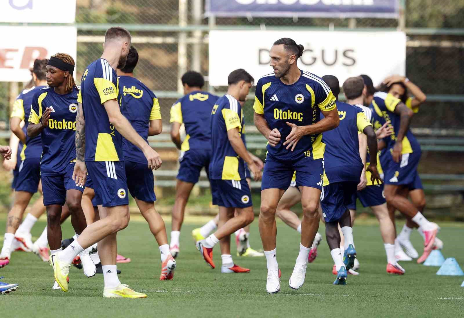 FENERBAHÇE, STRUM GRAZ MAÇI HAZIRLIKLARINI SÜRDÜRDÜ