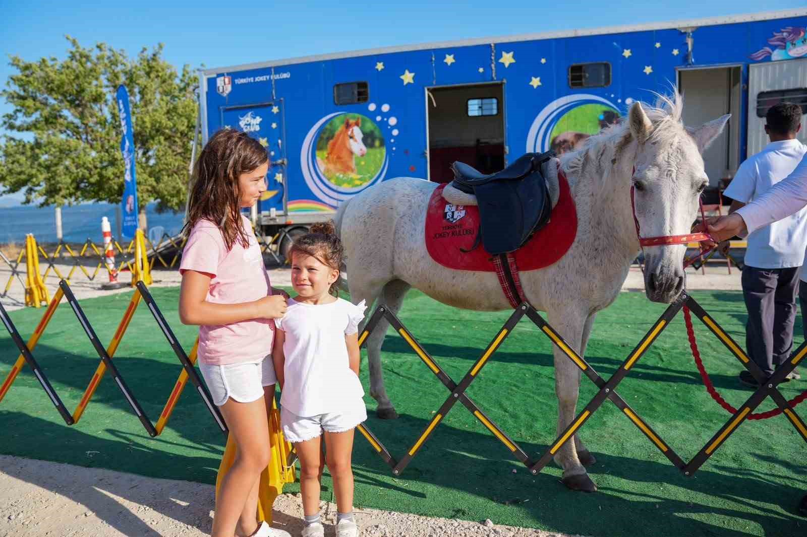 DİDİM BELEDİYESİ ÇOCUKLAR PONY CLUB ETKİNLİĞİ İLE BULUŞTURDU