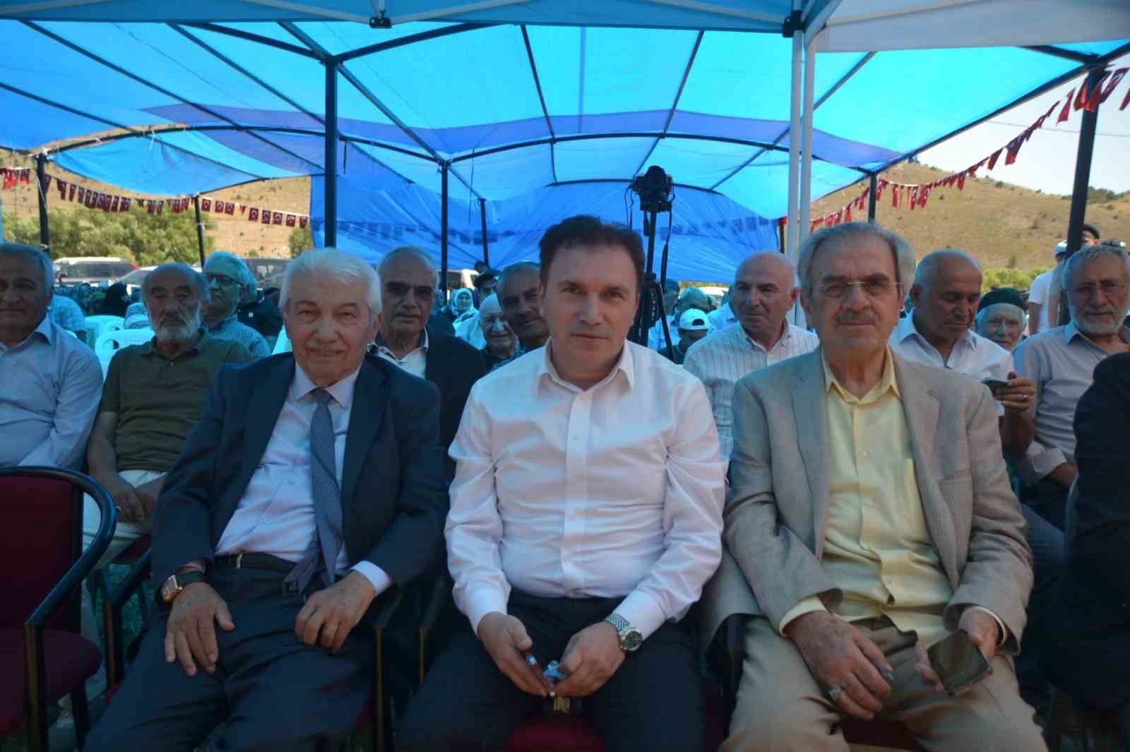 HORASAN ERENLERİNDEN ÇAĞIRGAN BABA, ALUCRA’DA DUALARLA ANILDI