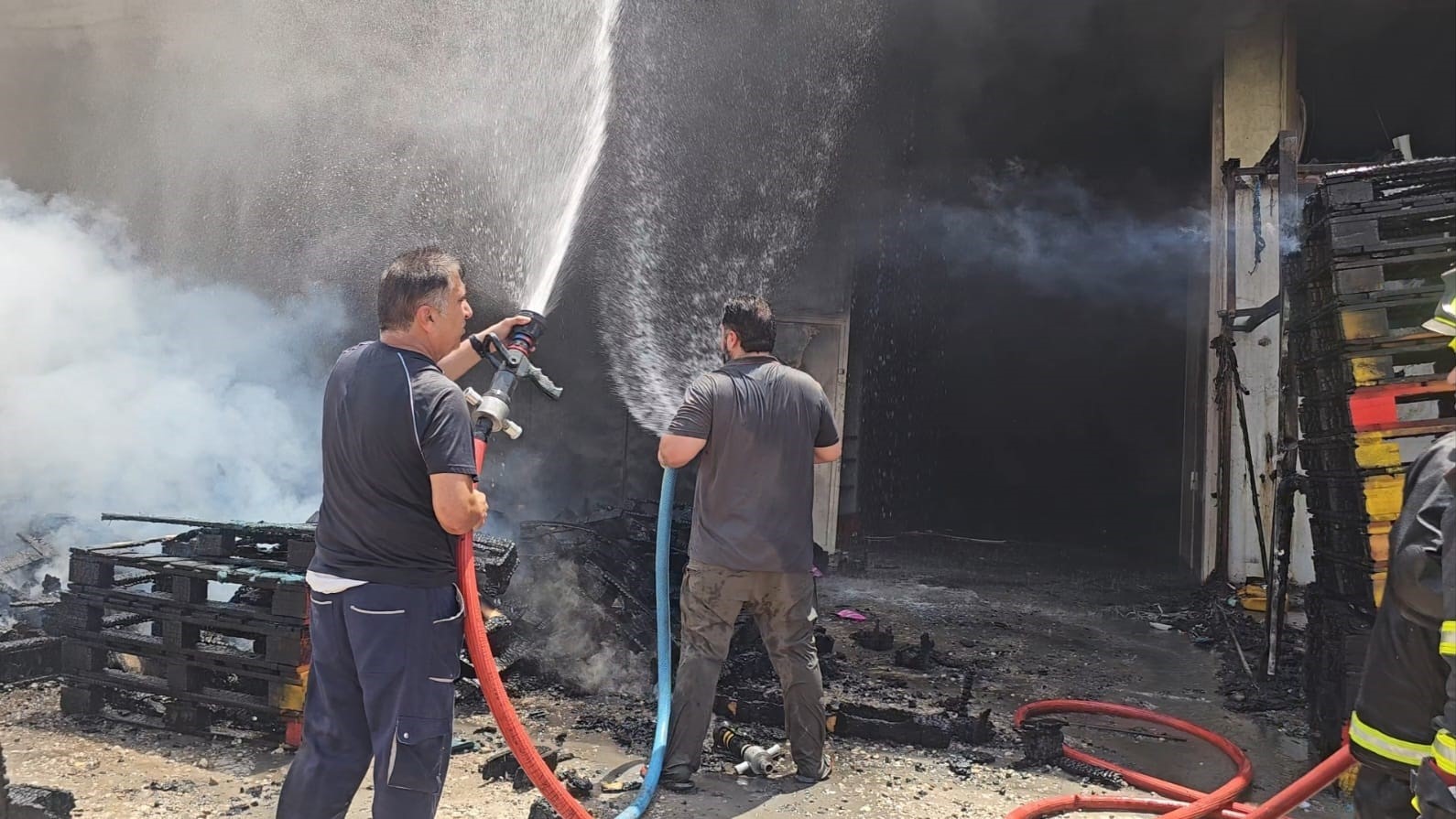 IRAK’TA "AŞIRI SICAKLAR" NEDENİYLE MÜHİMMAT DEPOSUNDA PATLAMA