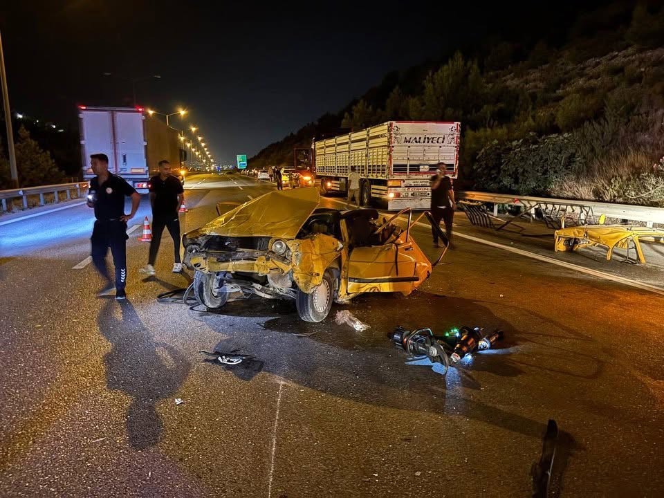 İSKENDERUN’DA TRAFİK KAZASI: 3 YARALI