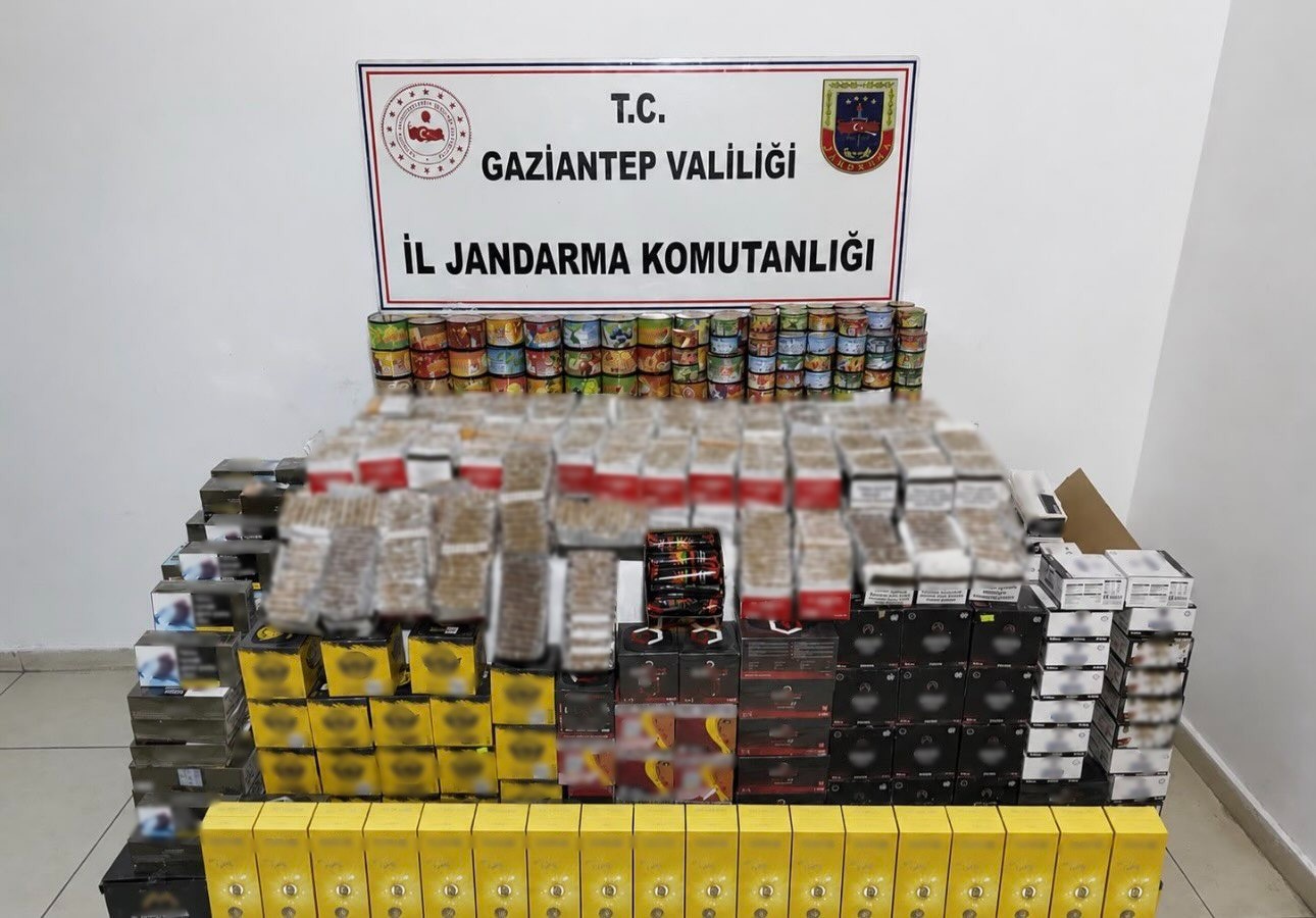 GAZİANTEP’TE 1,4 MİLYON TL DEĞERİNDE KAÇAK MALZEME ELE GEÇİRİLDİ: 3 GÖZALTI