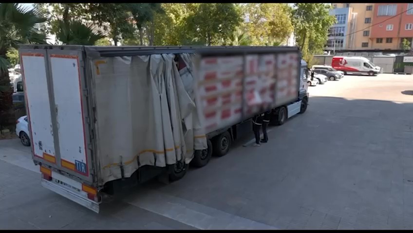 İZOLASYON MALZEMESİNE GİZLENMİŞ 5 MİLYON ADET KAÇAK SİGARA ELE GEÇİRİLDİ