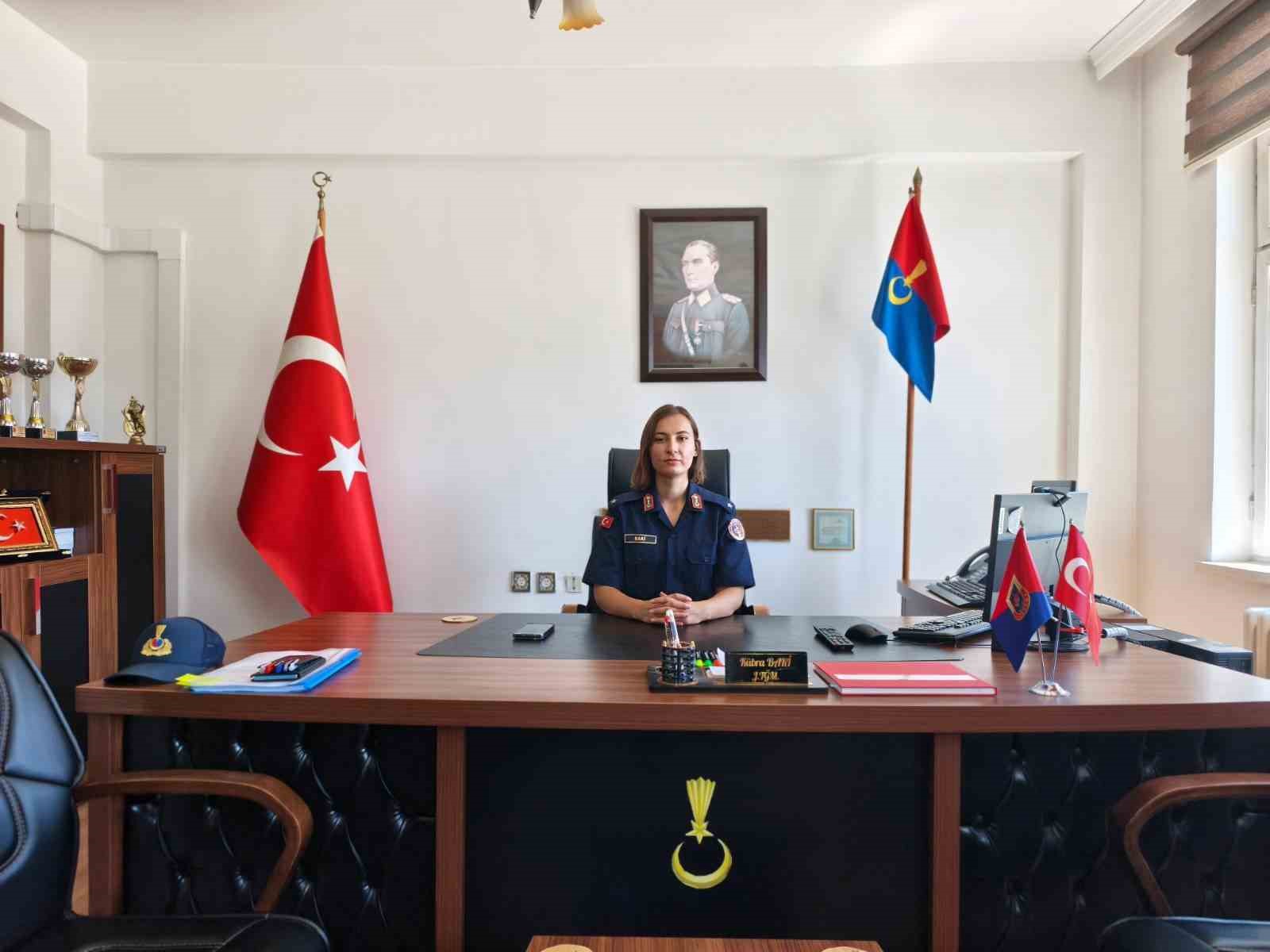 TOKAT’TA İLK KEZ BİR KADIN İLÇE JANDARMA KOMUTANLIĞI GÖREVİNE ATANDI