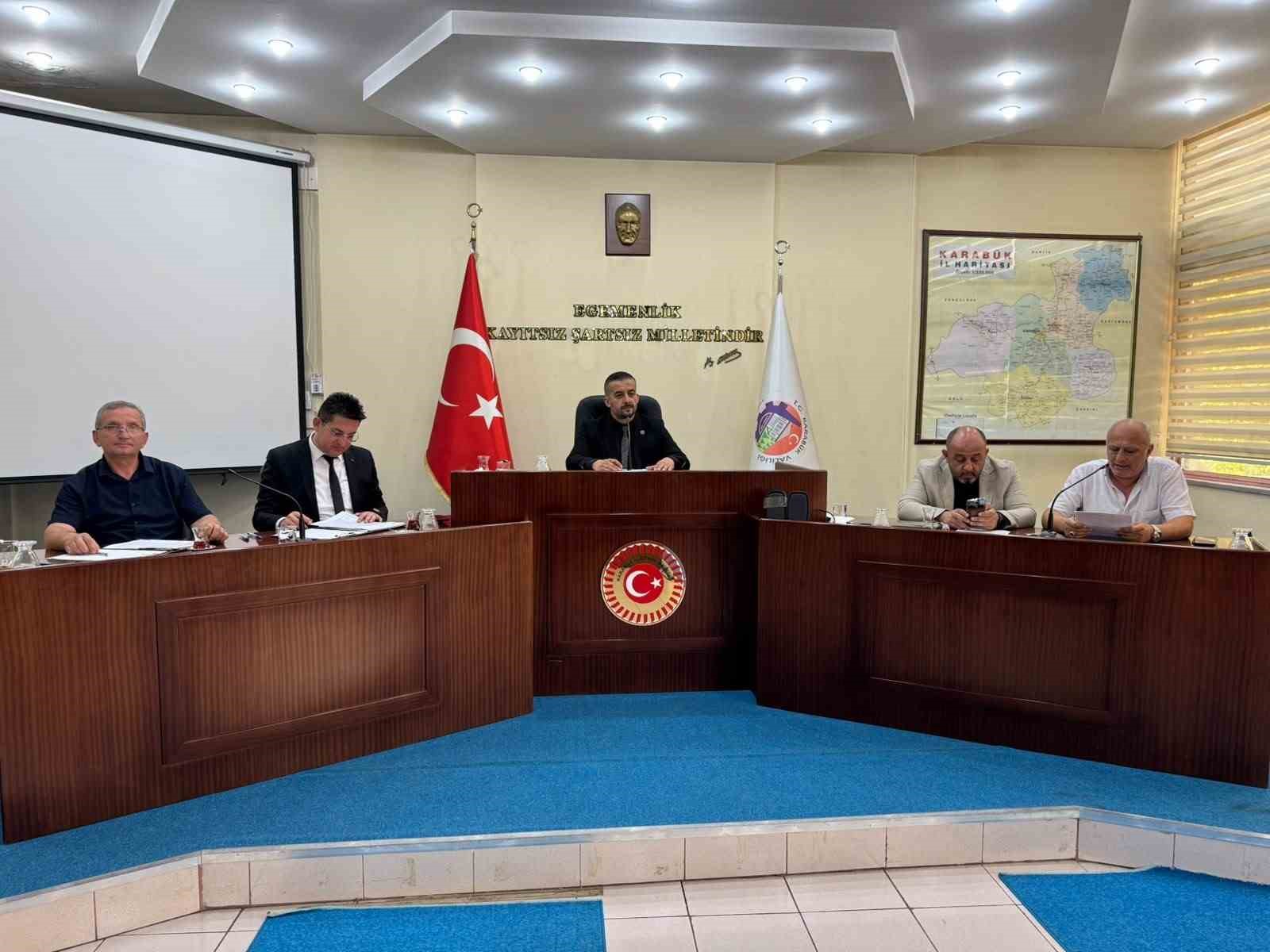 BAĞÇE: "PLANLI YATIRIMLARLA KARABÜK’ÜN GELECEĞİNİ İNŞA EDİYORUZ"
