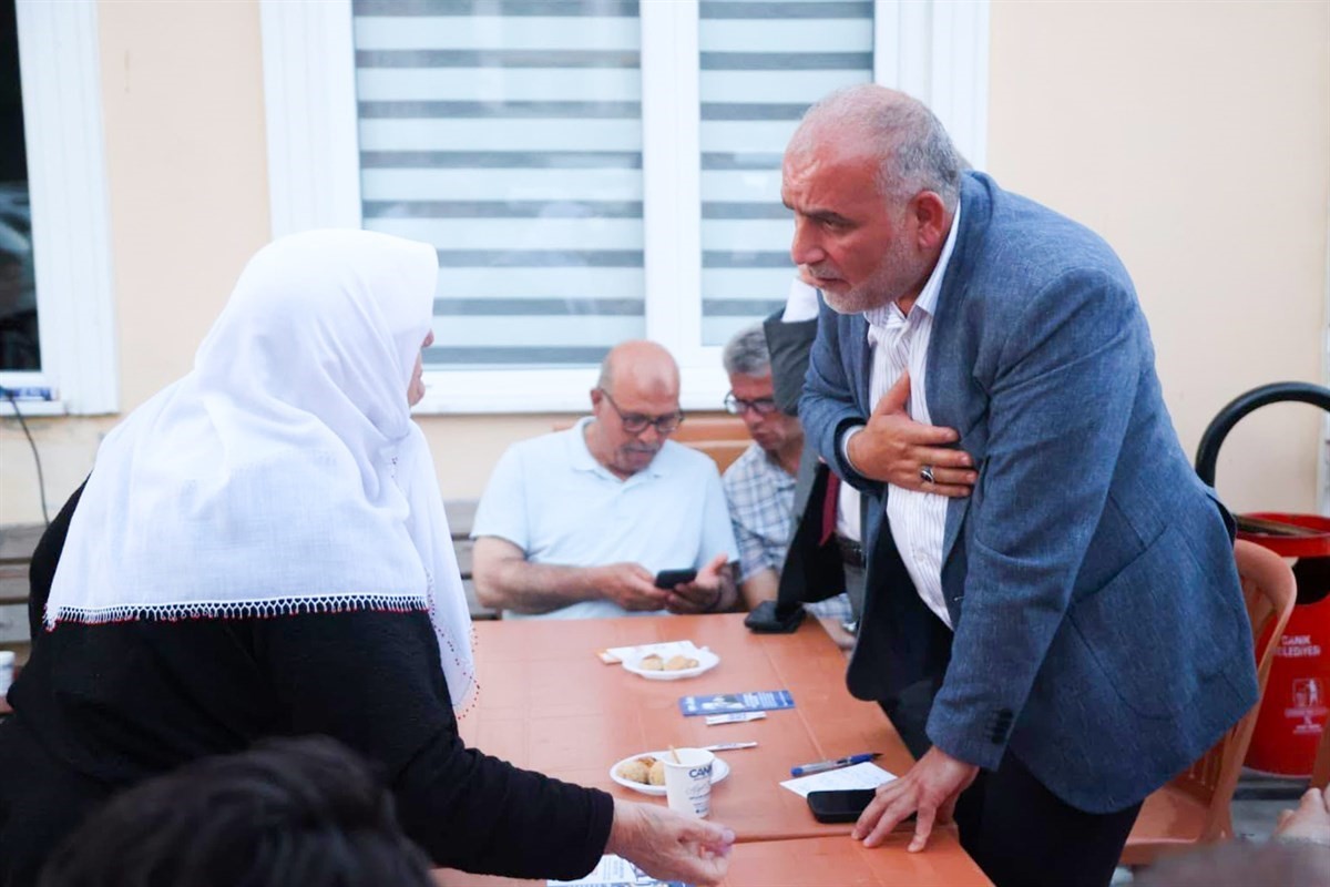 BAŞKAN SANDIKÇI: "HEMŞEHRİLERİMİZLE OLAN GÜÇLÜ BİRLİKTELİĞİMİZLE ÇALIŞMAYA DEVAM EDİYORUZ"