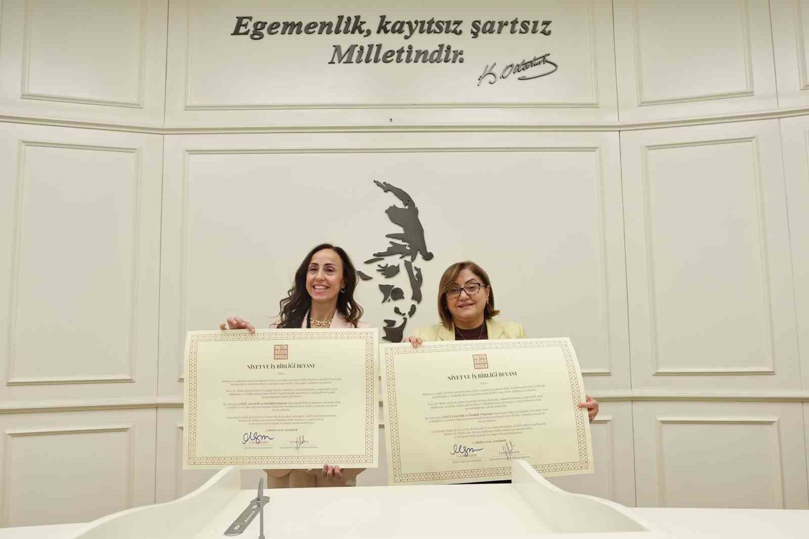 METİN SÖZEN’İN MİRASI GAZİANTEP’TEN GELECEĞE TAŞINIYOR