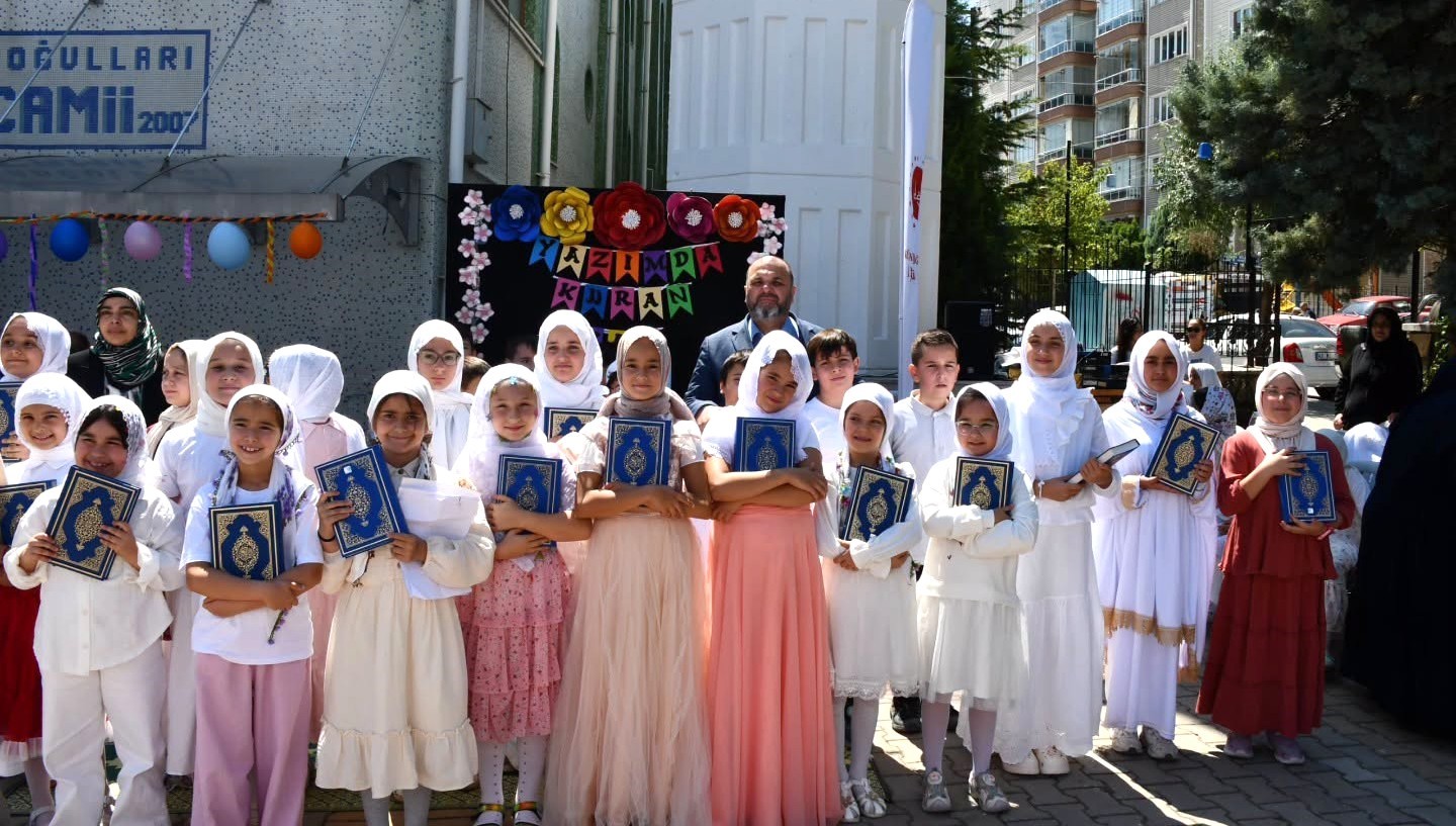 KÜTAHYA’DA "ÖMRÜMDE KUR’AN VAR" PROGRAMI