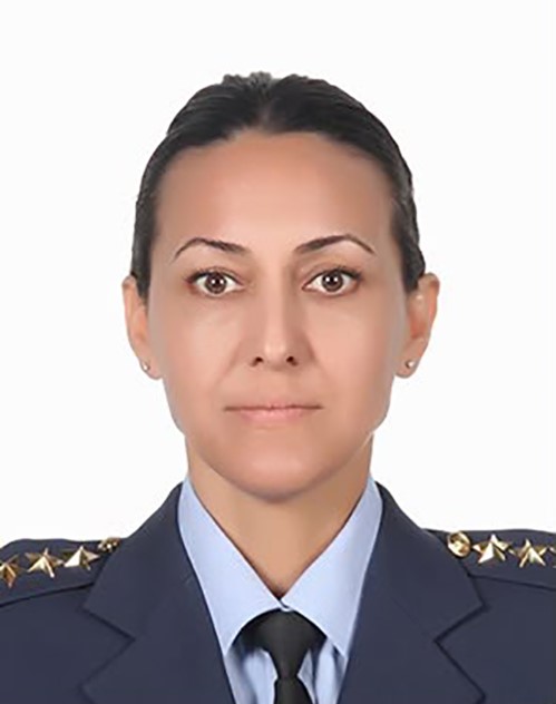 ALBAY ÖZLEM KARAPINAR, TÜRK HAVA KUVVETLERİ’NİN İLK KADIN PAŞASI OLDU