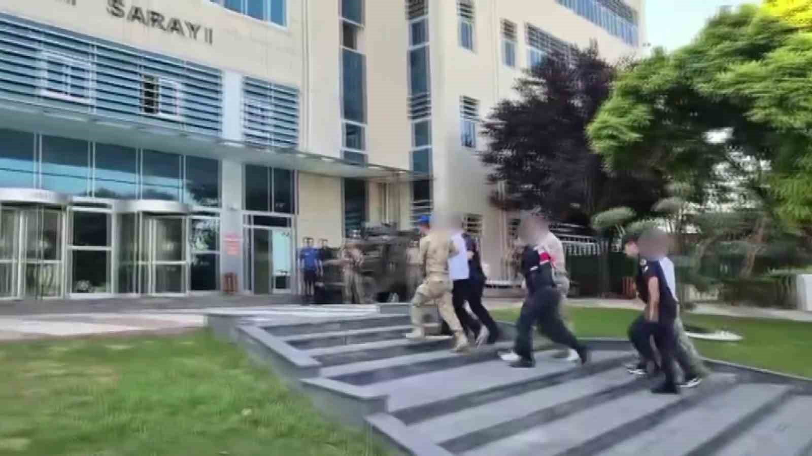 DONDURMACI CİNAYETİNDE 10 TUTUKLAMA