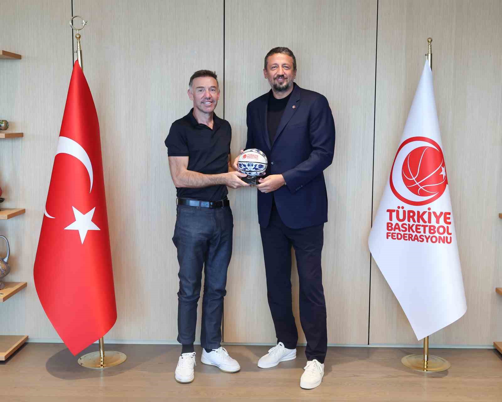 KORAY GYO’DAN TBF BAŞKANI HİDAYET TÜRKOĞLU’NA ZİYARET