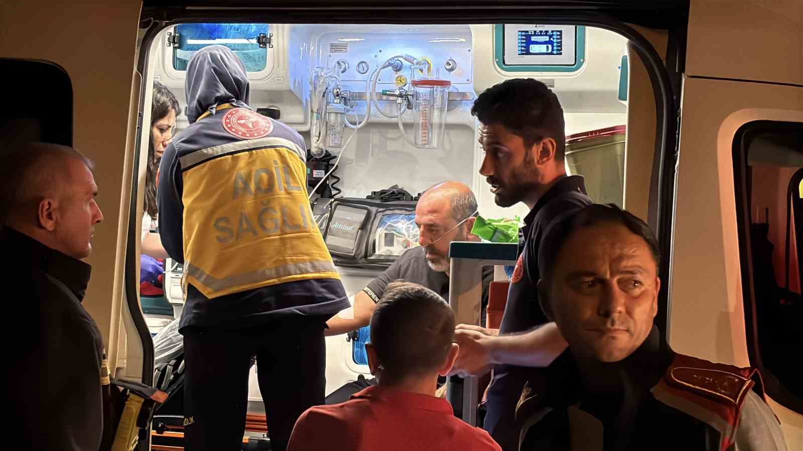 ‘DOĞAL GAZ PATLAMASI’ İHBARI, OCAKTA UNUTULAN YEMEK ÇIKTI