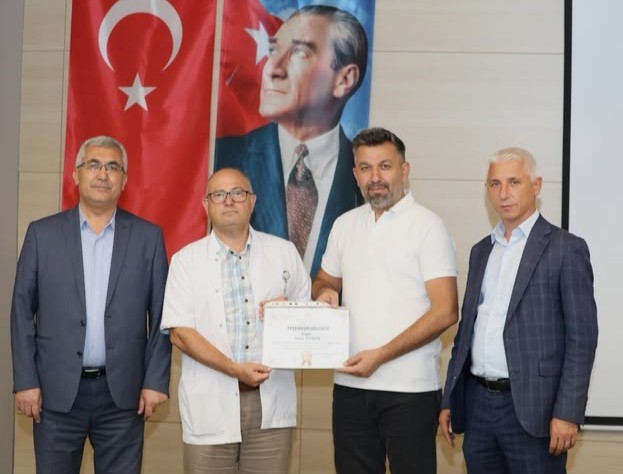 KÜTAHYA ŞEHİR HASTANESİ’NDEN TIBBİ SEKRETER İSHAK ORMAN’A TEŞEKKÜR BELGESİ