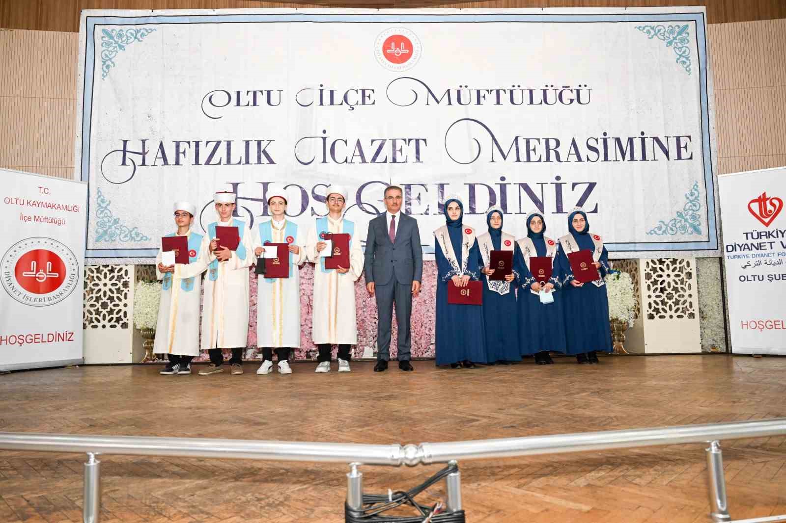 OLTU’DA 54 HAFIZ İÇİN İCAZET MERASİMİ DÜZENLENDİ