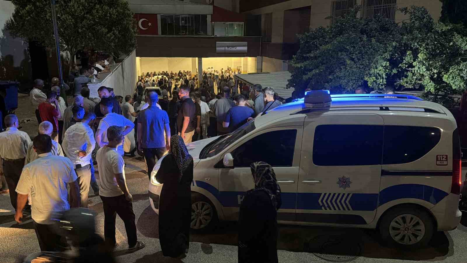 KOMŞUSUNA AV TÜFEĞİYLE ATEŞ AÇTI: 1 ÖLÜ, 1 YARALI