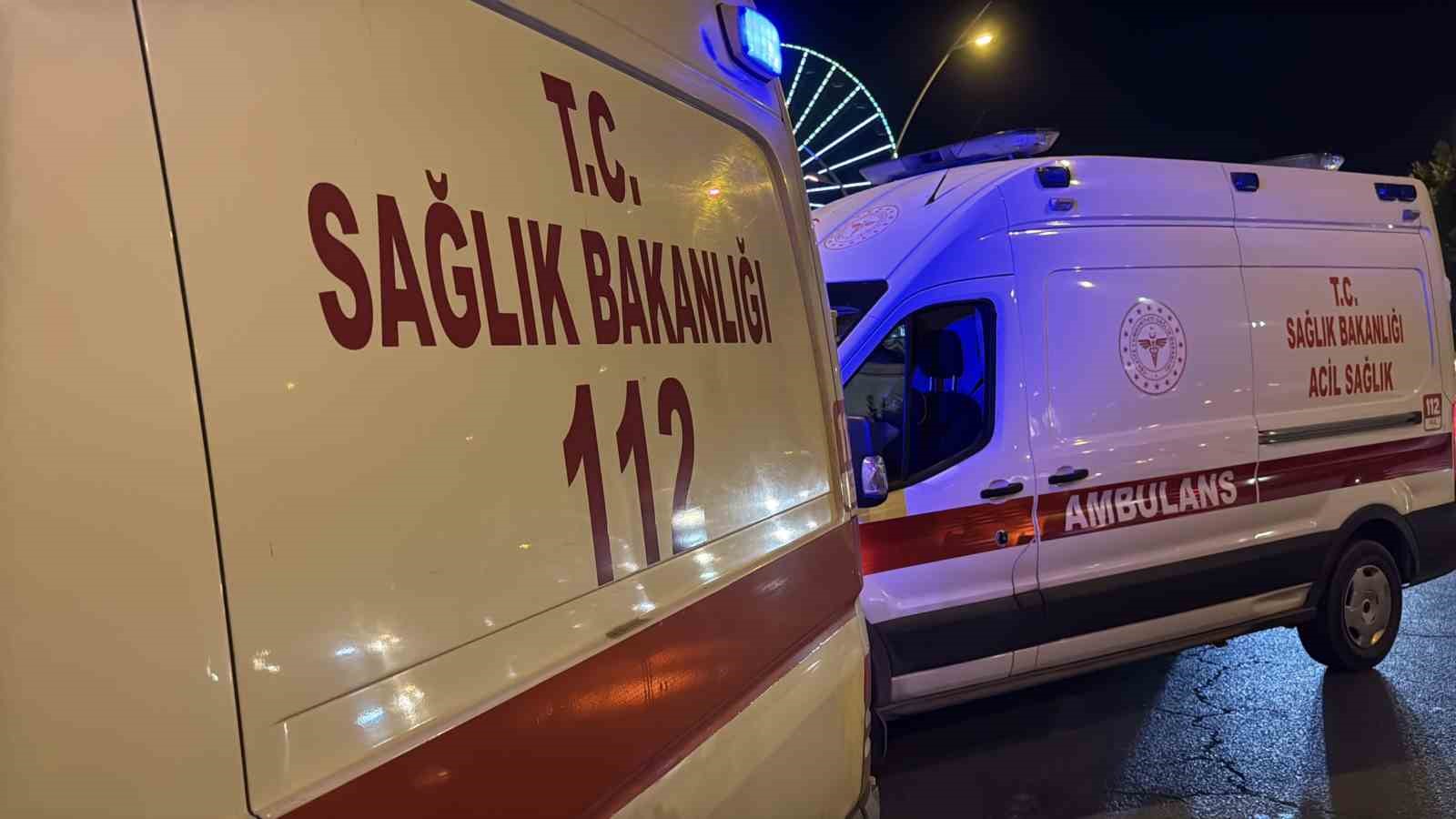 DÜĞÜN SALONUNDA İKİ TARAF ARASINDA TEKME TOKAT KAVGA: 5 YARALI