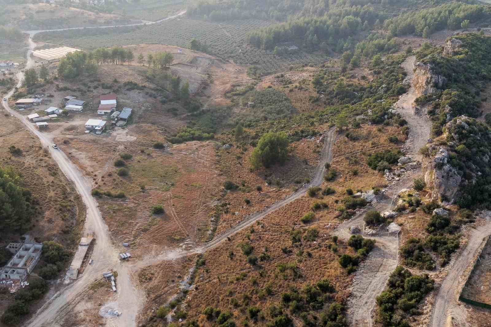 MANAVGAT’TA SOKAK HAYVANLARINA 75 DÖNÜMLÜK YAŞAM ALANI
