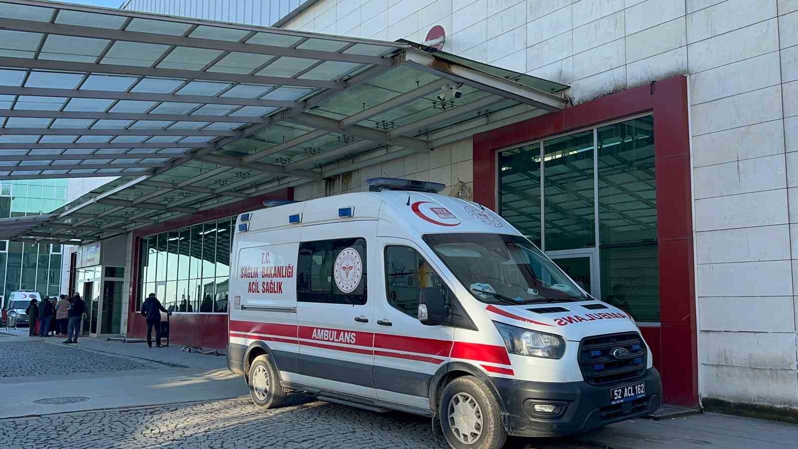 MEVSİMLİK İŞÇİ IRMAKTA BOĞULDU, KARDEŞİNİN DURUMU AĞIR