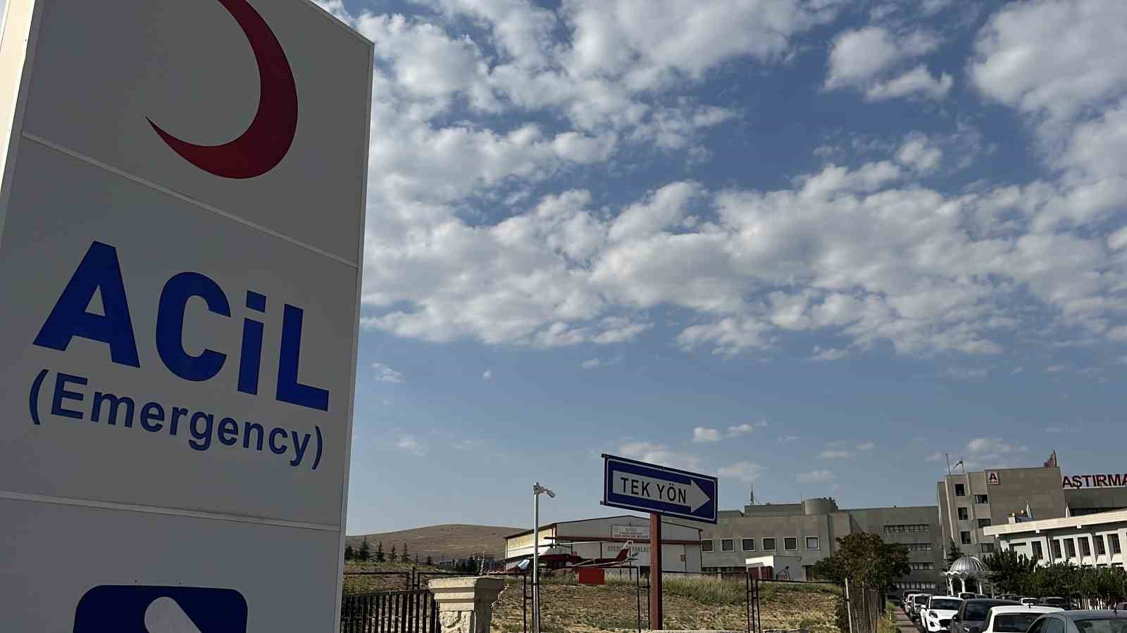 KONYA’DA TAŞLI BIÇAKLI KAVGA: 4 YARALI