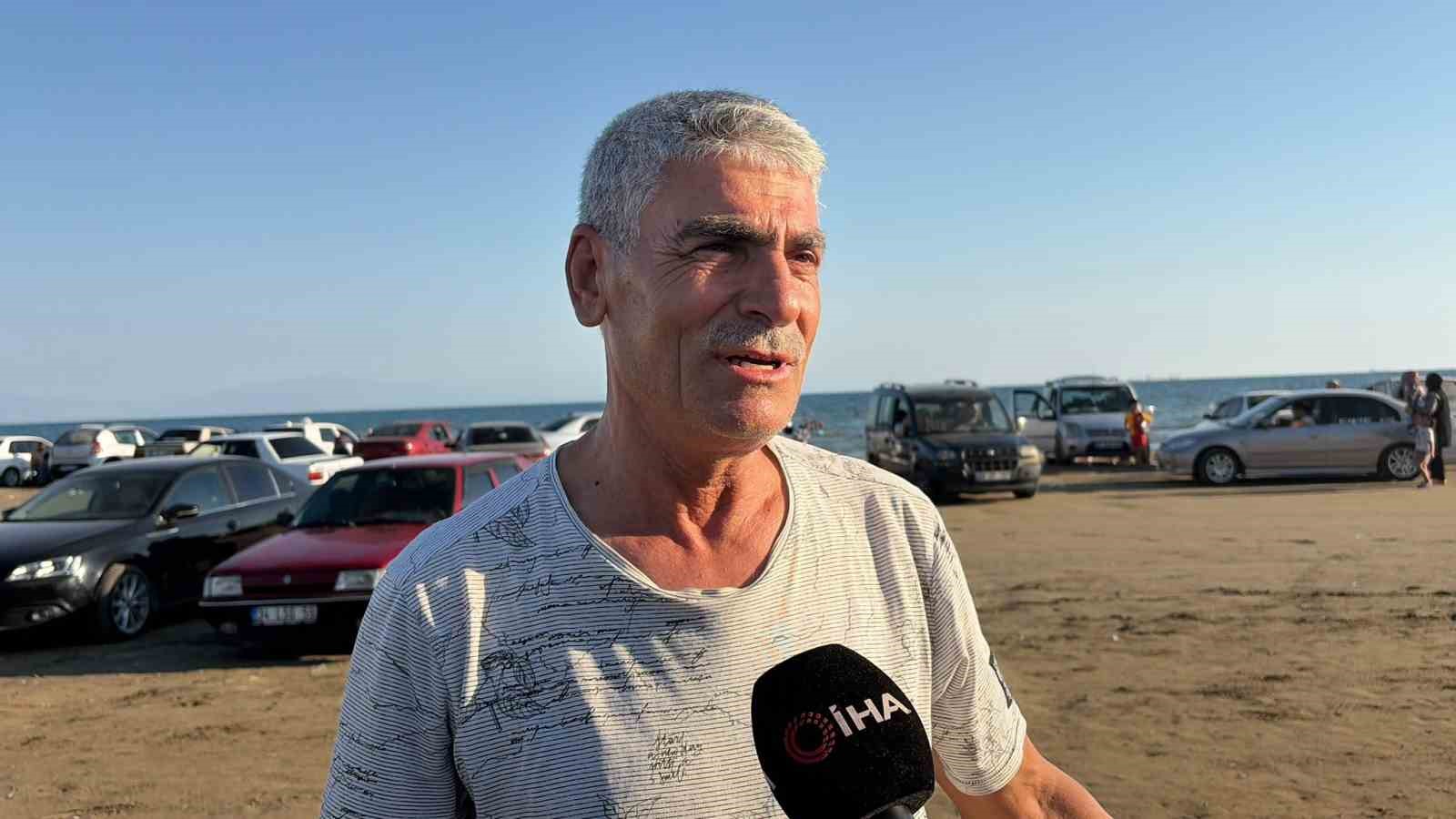 BURNAZ PLAJI’NDA YAZ YOĞUNLUĞU DRONE İLE GÖRÜNTÜLENDİ