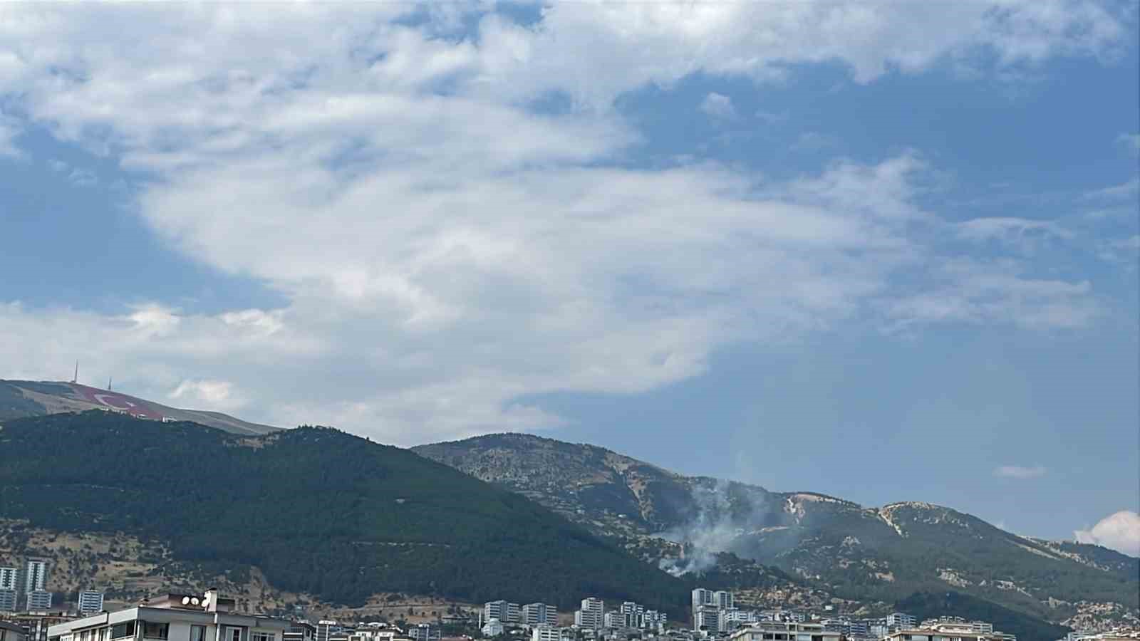 KAHRAMANMARAŞ’TA ÇIKAN ORMAN YANGINI KONTROL ALTINA ALINDI