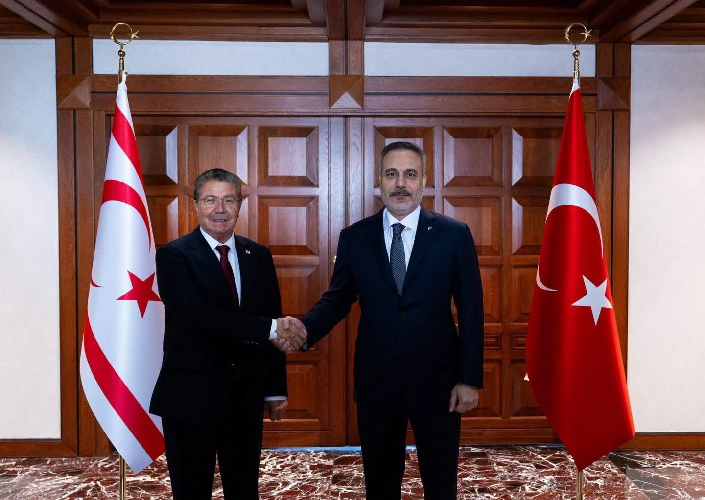 KKTC BAŞBAKANI ÜSTEL’DEN BAKAN FİDAN’A KIBRIS AÇIKLAMALARI NEDENİYLE TEŞEKKÜR