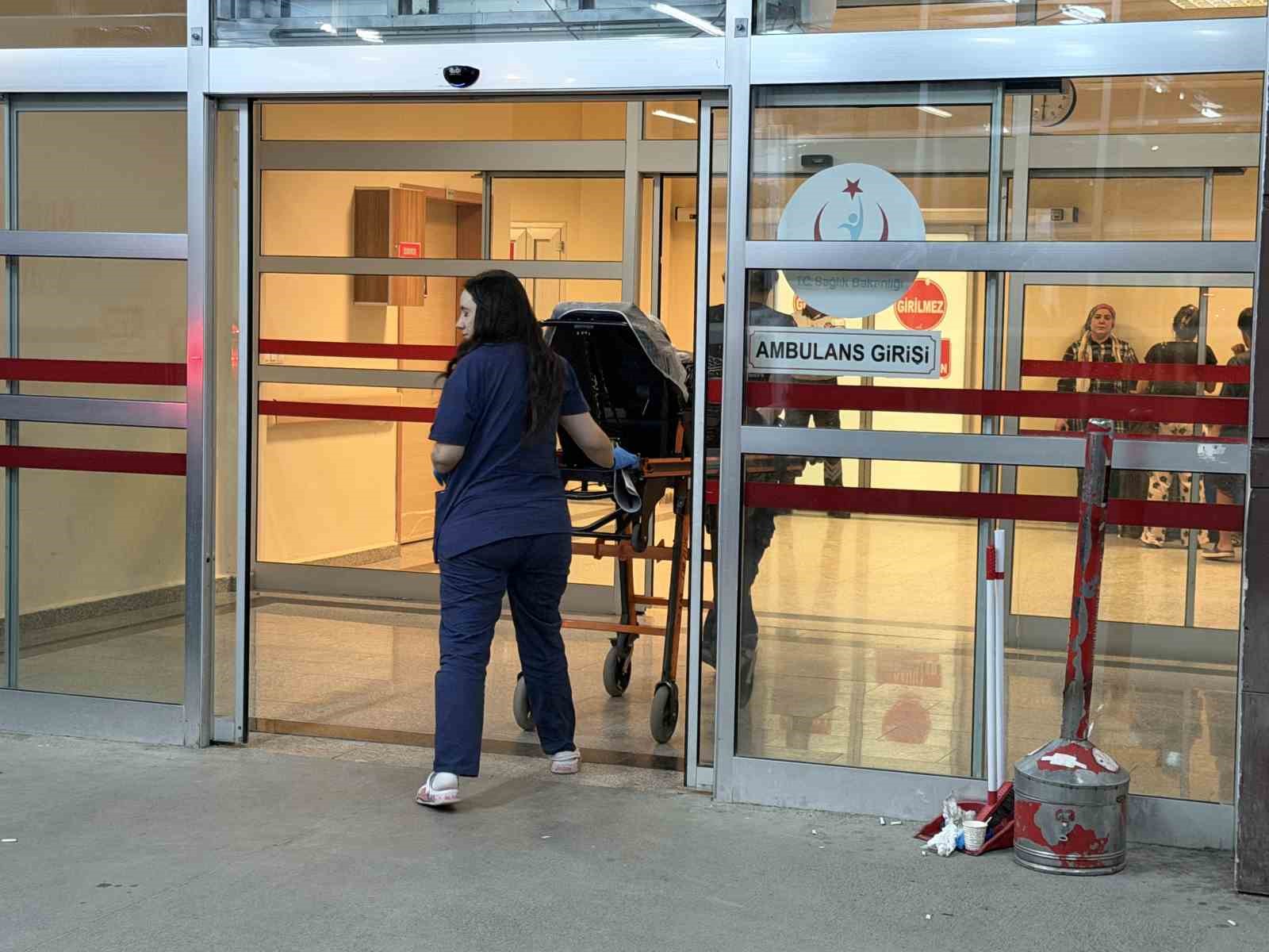 ADIYAMAN’DA İKİ GRUP ARASINDA SİLAHLI KAVGA: 3 YARALI