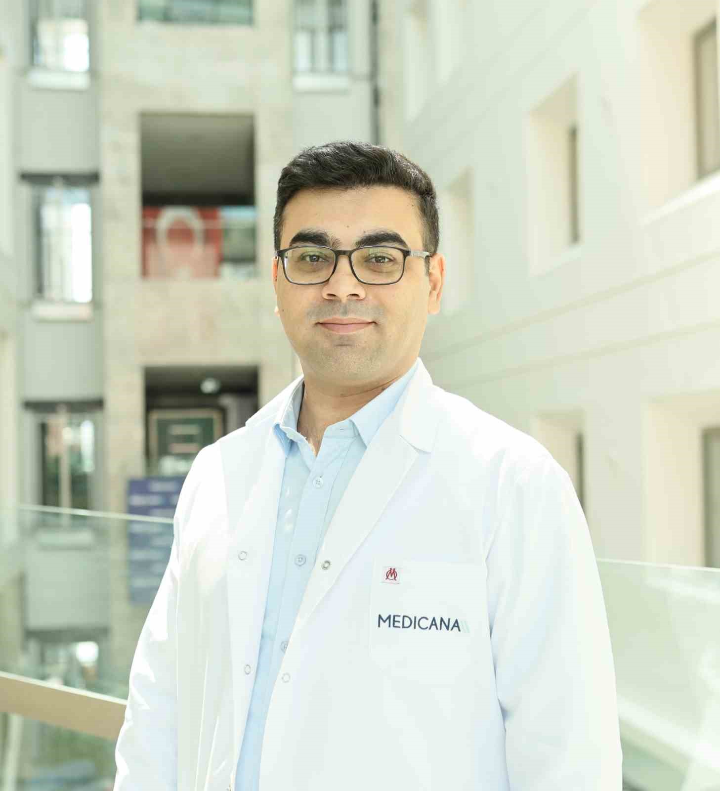 UZMANI UYARDI: "SICAK YAZ GÜNLERİ BÖBREKLERİ SESSİZCE ZORLUYOR"