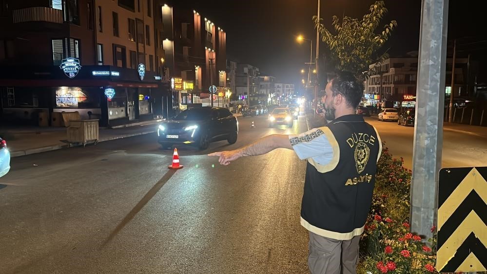 21 BİN 550 ŞAHIS SORGULANDI 23 KİŞİ YAKALANDI