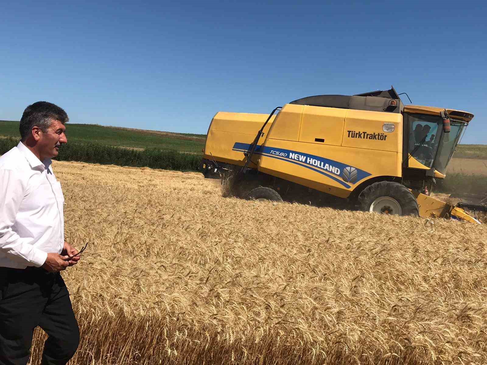 AKDAĞMADENİ’NDE TMO ARPA VE BUĞDAY ALIMLARINA BAŞLADI