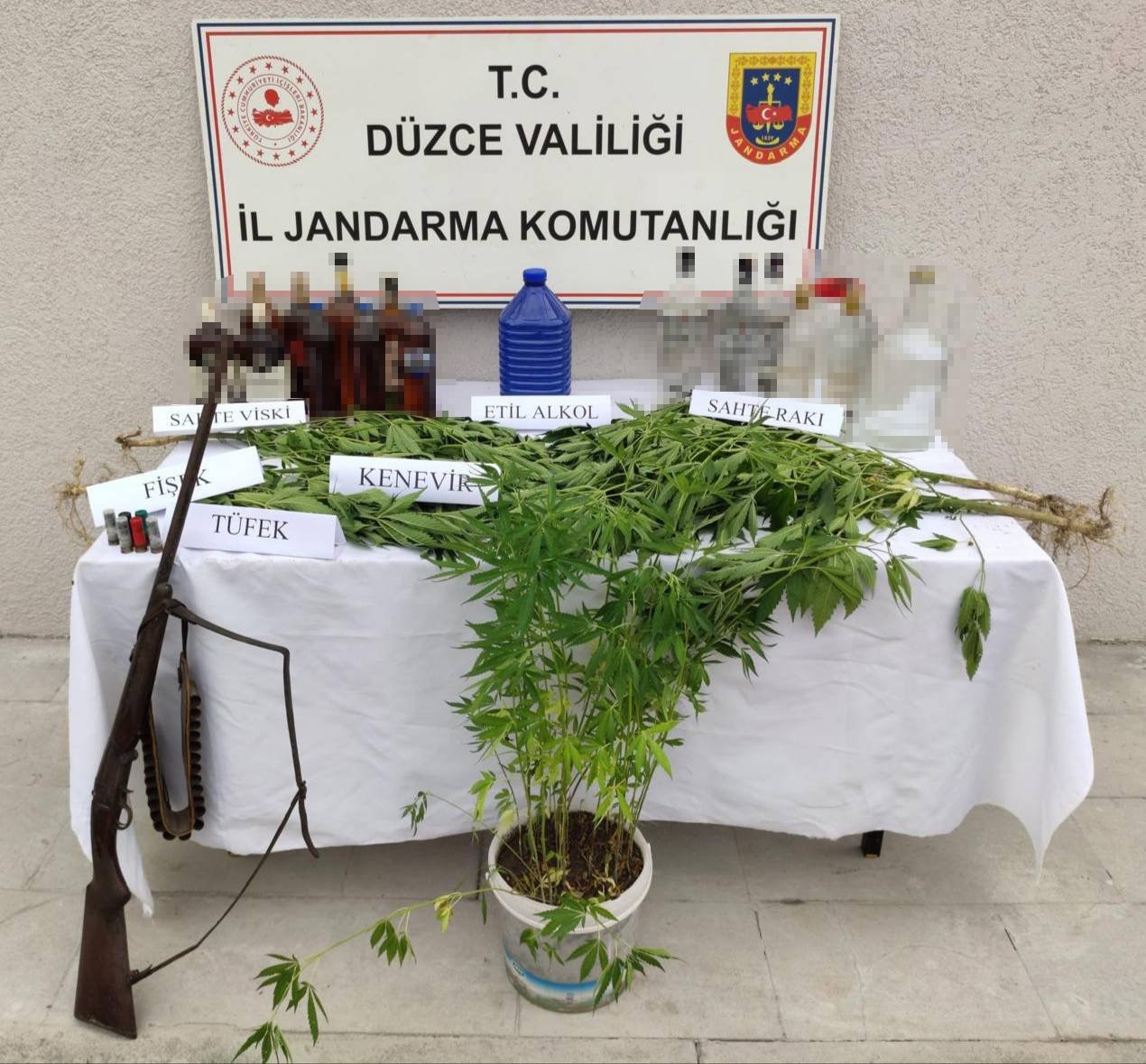 UYUŞTURUCUDAN 55 KİŞİ HAKKINDA İŞLEM YAPILDI