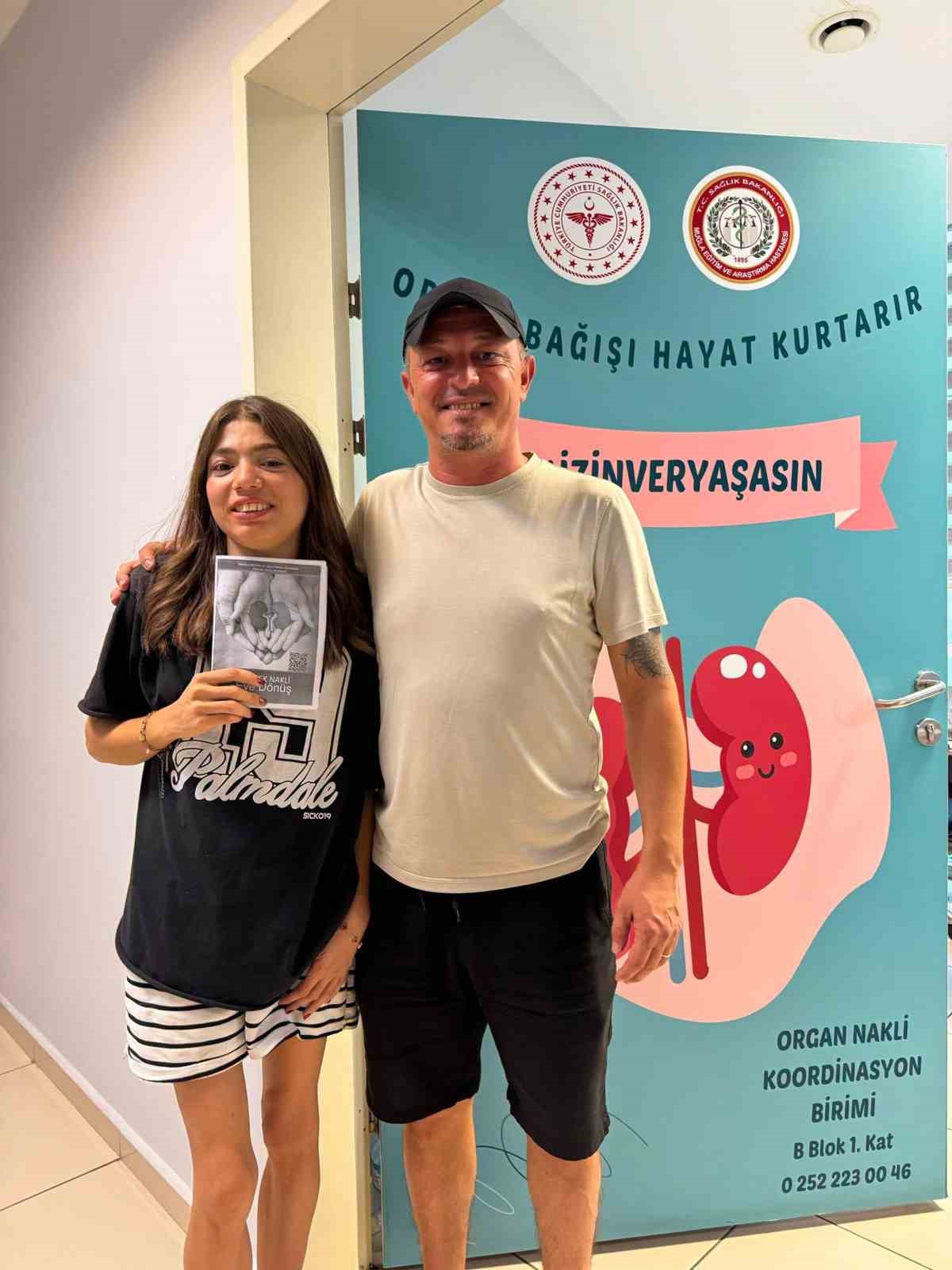 19 YAŞINDAKİ SELENAY DİYALİZDEN KURTULDU