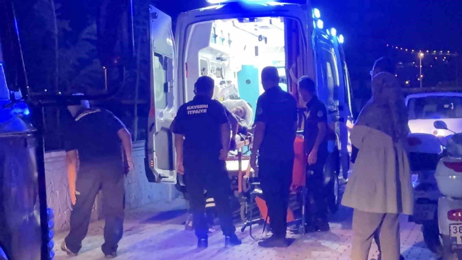 İNTİHARA KALKIŞAN KADINI EKİPLERİN HIZLI MÜDAHALESİ KURTARDI