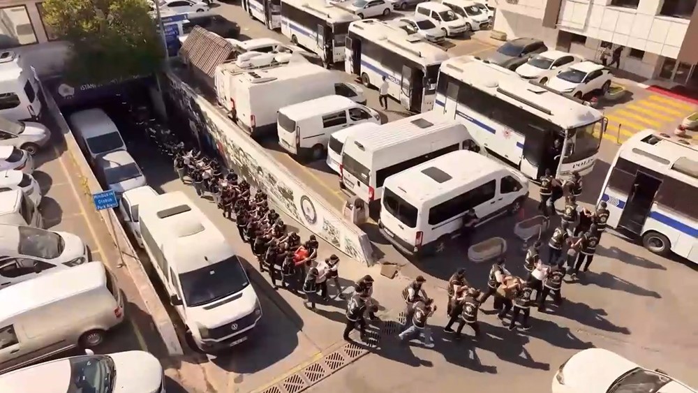 İSTANBUL’DA SOKAK ÇETELERİNE SON BİR AYDA OPERASYONUN BİLANÇOSU: 217 GÖZALTI