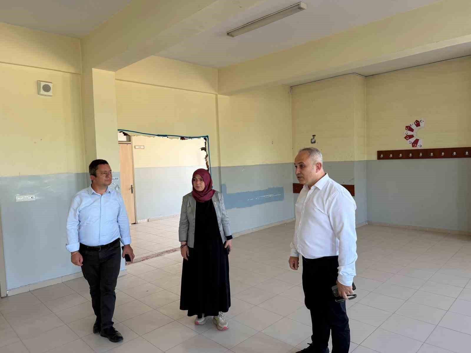 GÖLYAKA’DA OKULLAR YENİ EĞİTİM YILINA HAZIRLANIYOR