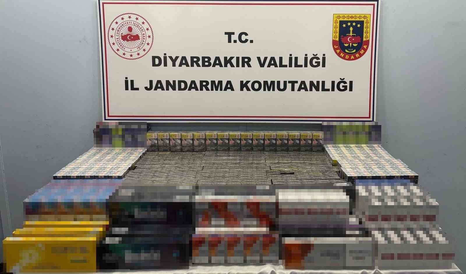 DİYARBAKIR’DA ÇOK SAYIDA GÜMRÜK KAÇAĞI MALZEME ELE GEÇİRİLDİ