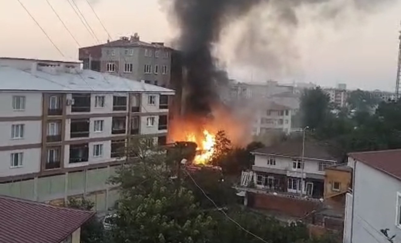 TÜPGAZ BAYİSİNDE YANGIN: TÜPLER PATLADI, 4 KİŞİ HASTANELİK OLDU