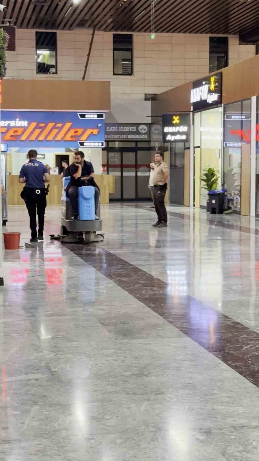 ELAZIĞ’DA SİLAHLI KAVGA: 1 YARALI