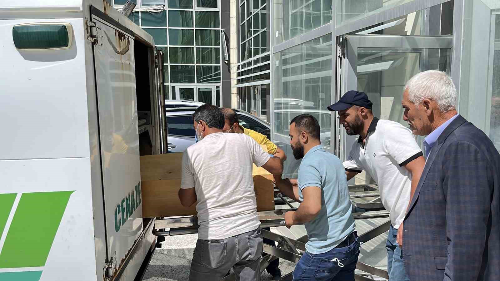 KENE TUTUNMASI SONRASI HAYATINI KAYBETTİ