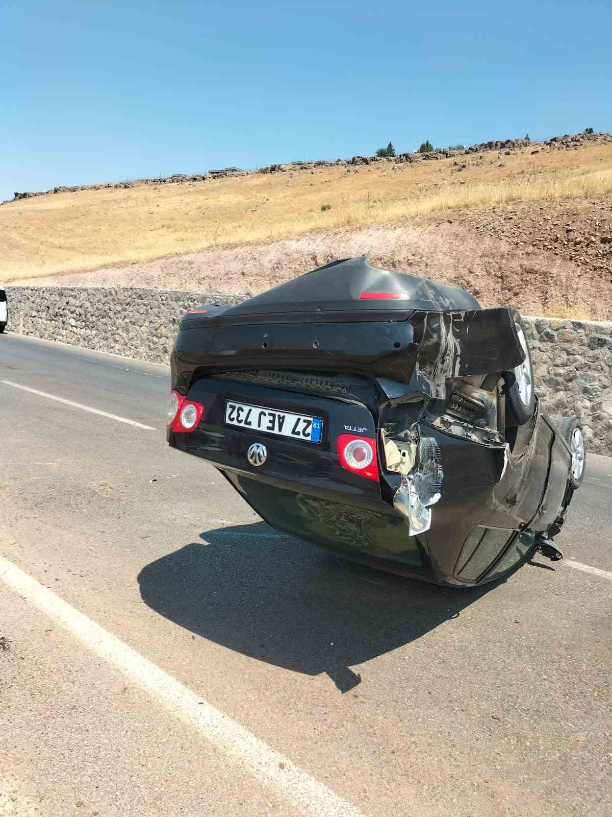 DİYARBAKIR’DA İKİ AYRI KAZA: 3 YARALI