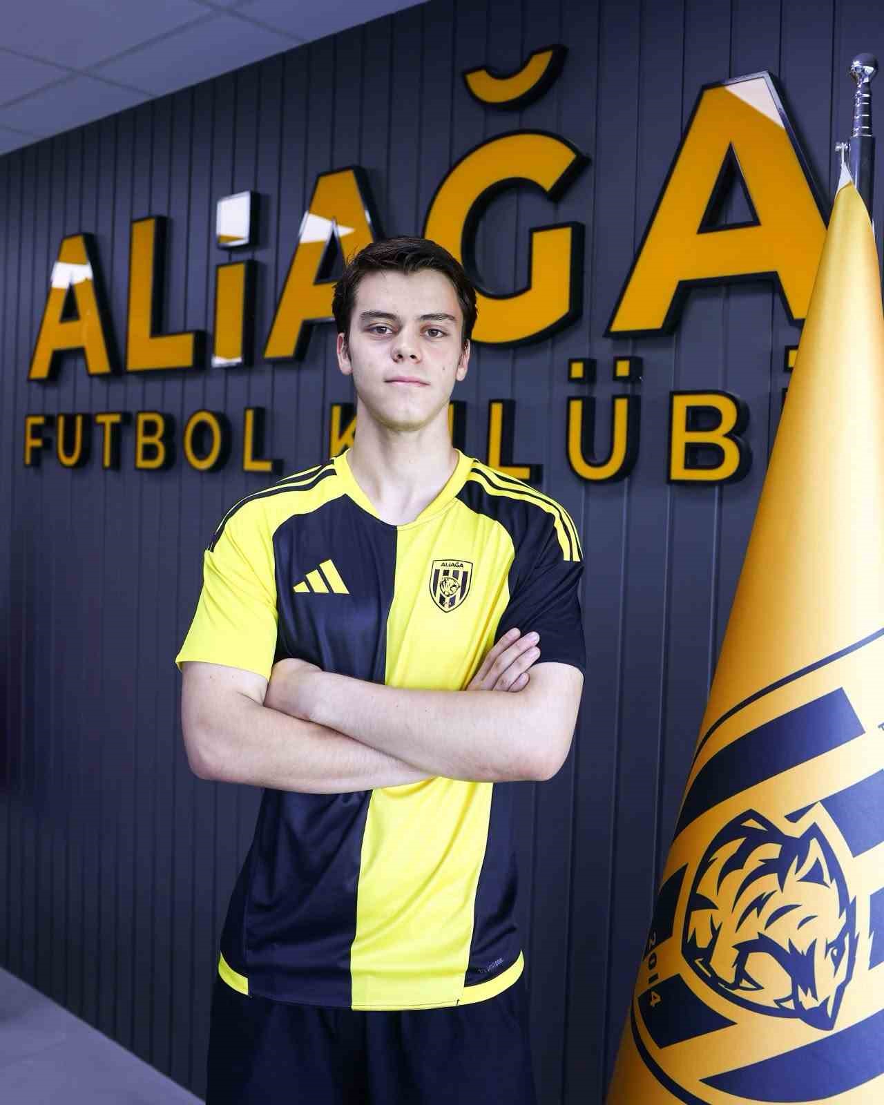ALİAĞA FK, SAİM SARP BODUR’U KADROSUNA KATTI