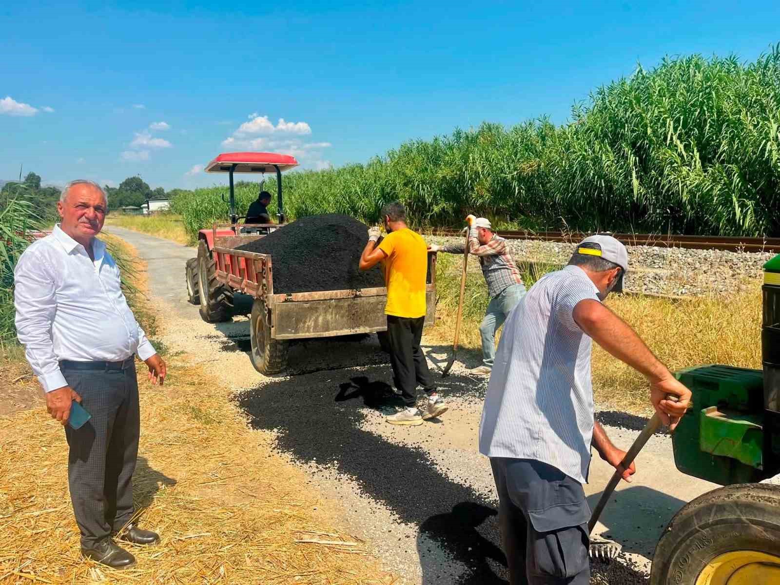 SULTANHİSAR’DA YOL BAKIM VE ONARIM ÇALIŞMALARI SÜRÜYOR