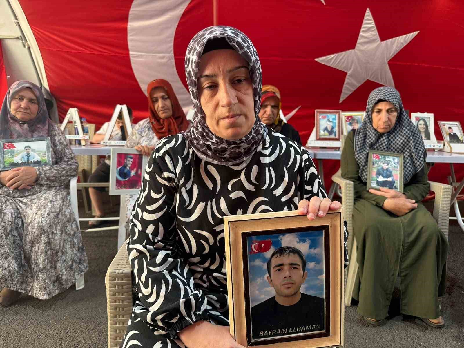 DİYARBAKIR’DAKİ EVLAT NÖBETİ ÇADIRINDA ÇERÇEVE YASA SONRASI YENİ UMUT
