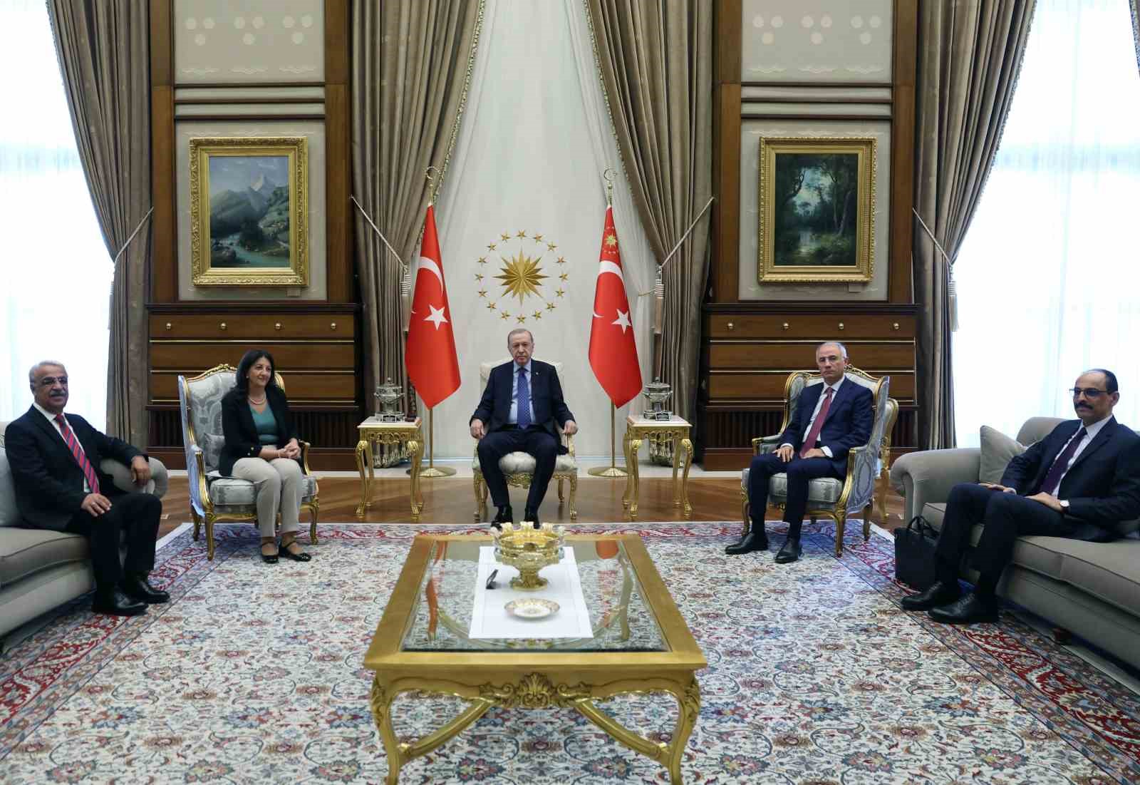 CUMHURBAŞKANI ERDOĞAN DEM PARTİ HEYETİNİ KABUL ETTİ