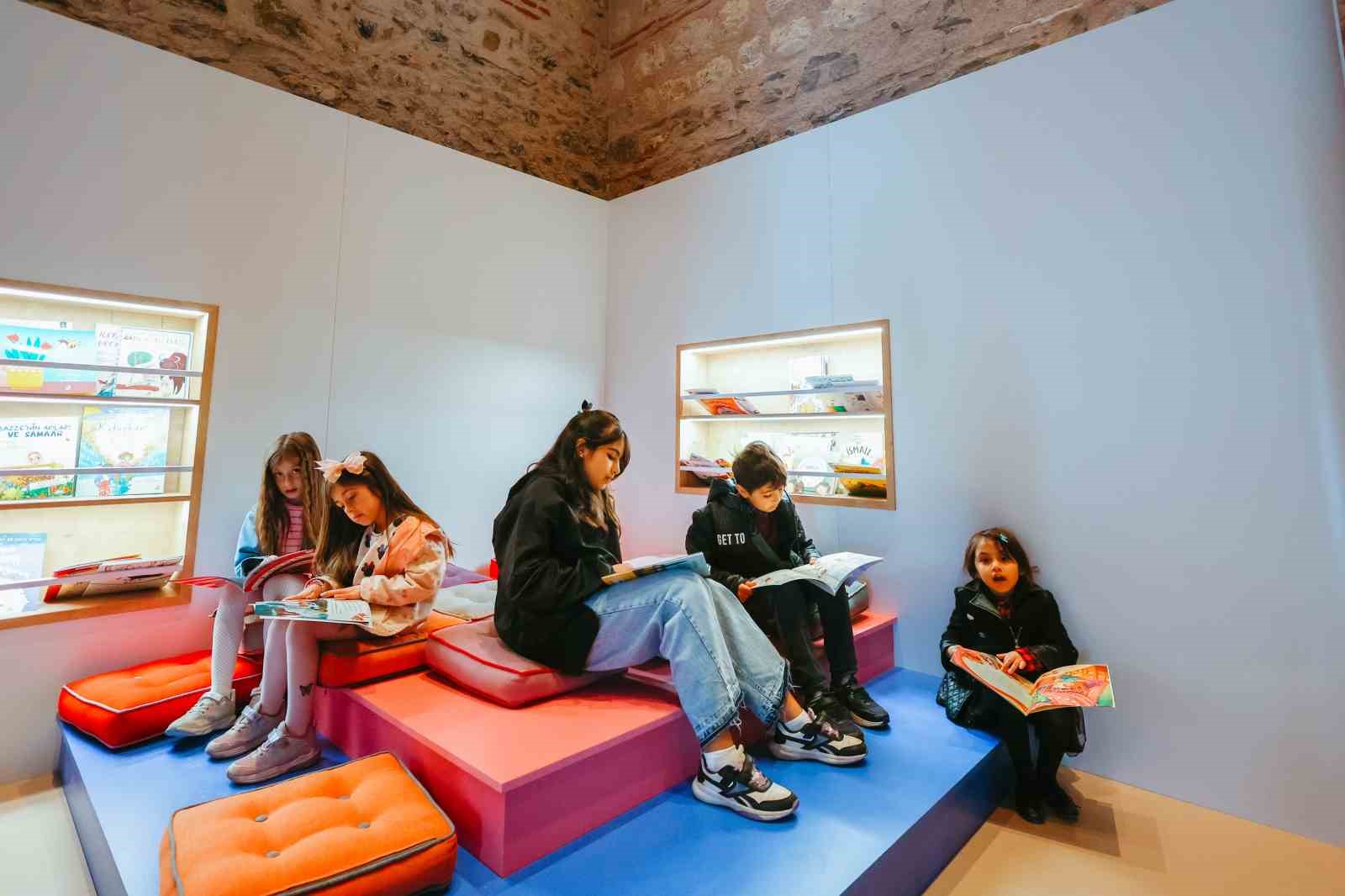 650 BİN ZİYARETÇİYİ AĞIRLAYAN RAMİ ÇOCUK VE SANAT BİENALİ SONA ERDİ