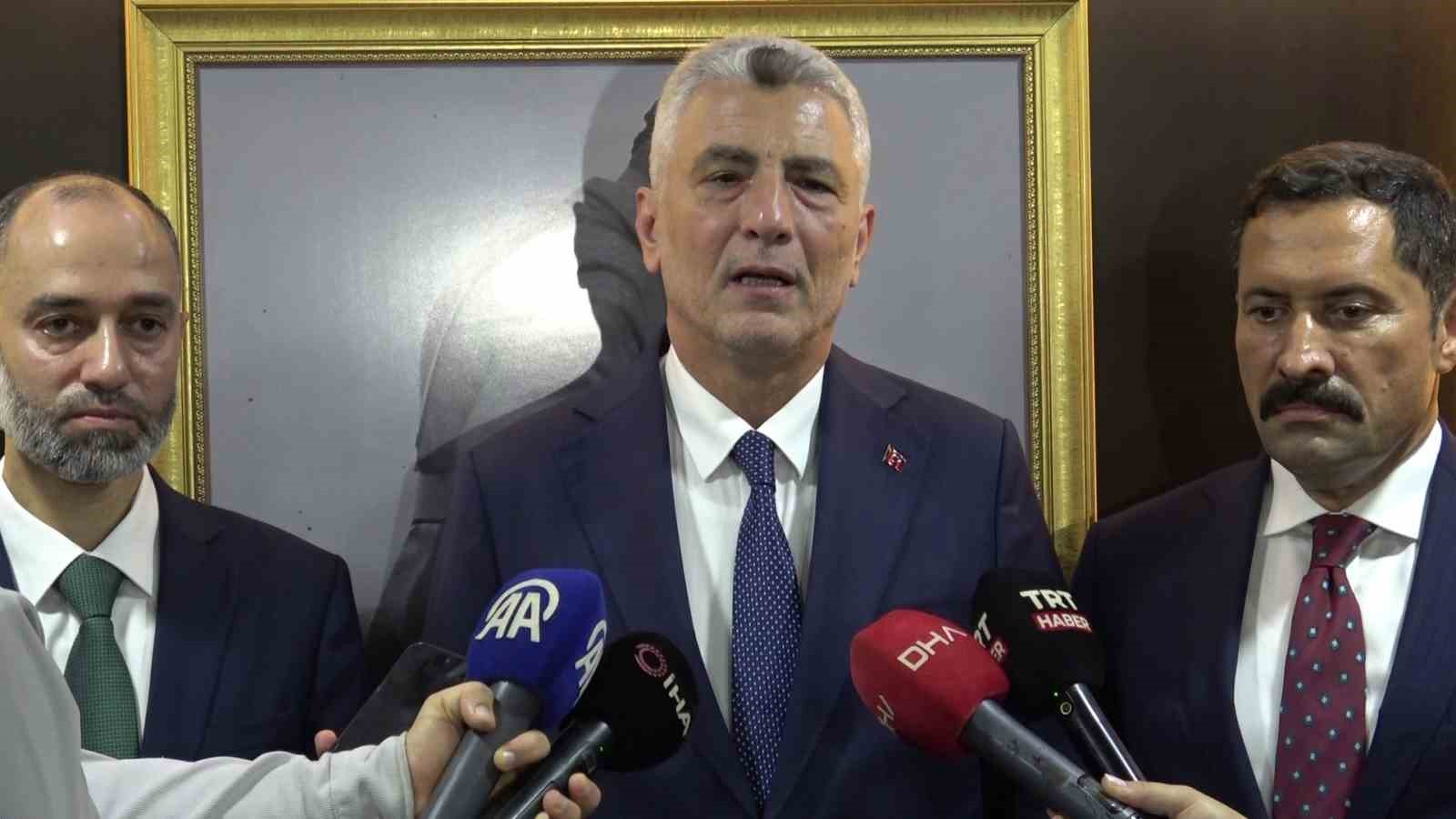BAKAN BOLAT: "12 AĞUSTOS’TA 398 TIR TRANSİT GEÇİŞ İÇİN CİLVEGÖZÜ’NÜ KULLANDI VE BU REKOR BİR RAKAM"