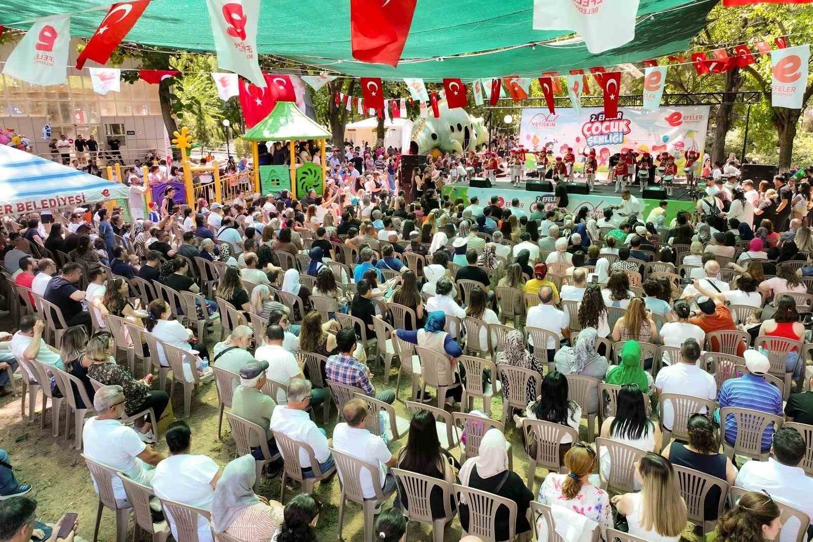 EFELER’DE ÇOCUKLAR İÇİN İNTERAKTİF TİYATRO ZAMANI