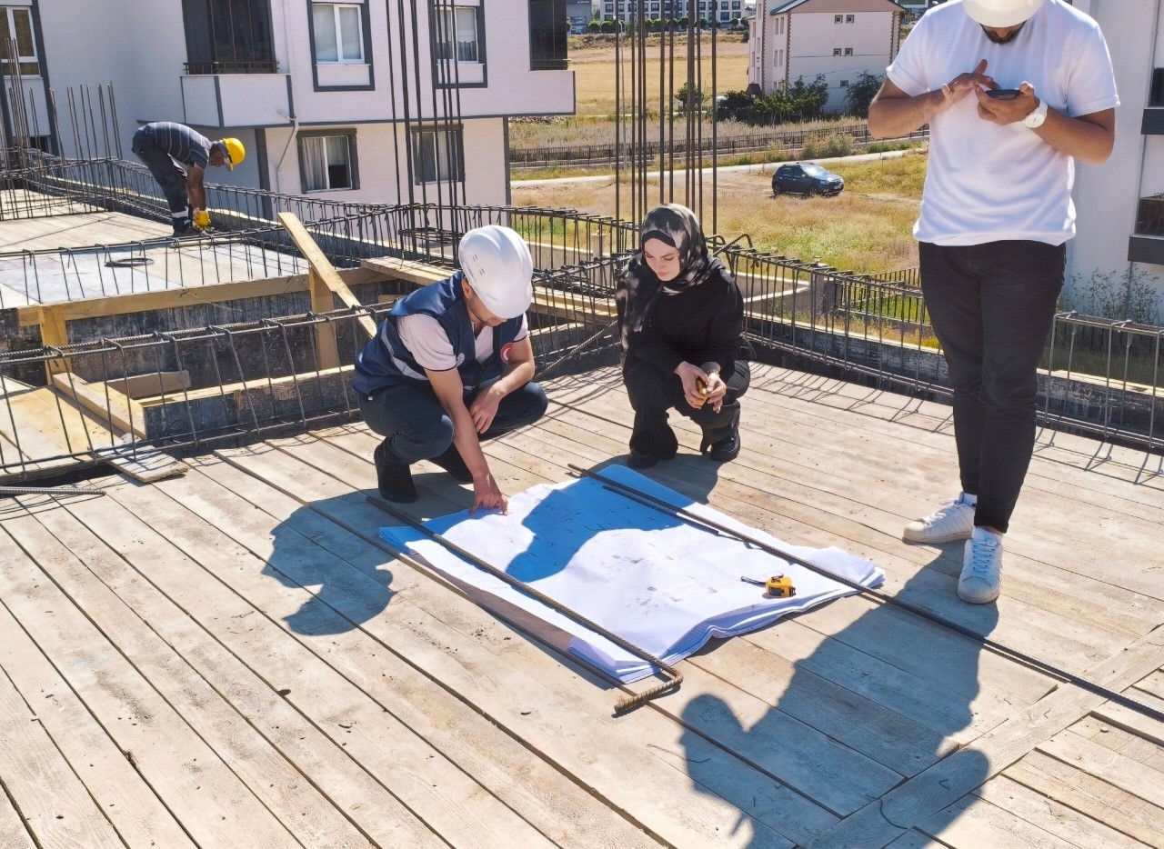 BAYBURT’TA YAPI DENETİM KURULUŞLARINA YÖNELİK ŞANTİYE KONTROLLERİ SÜRÜYOR