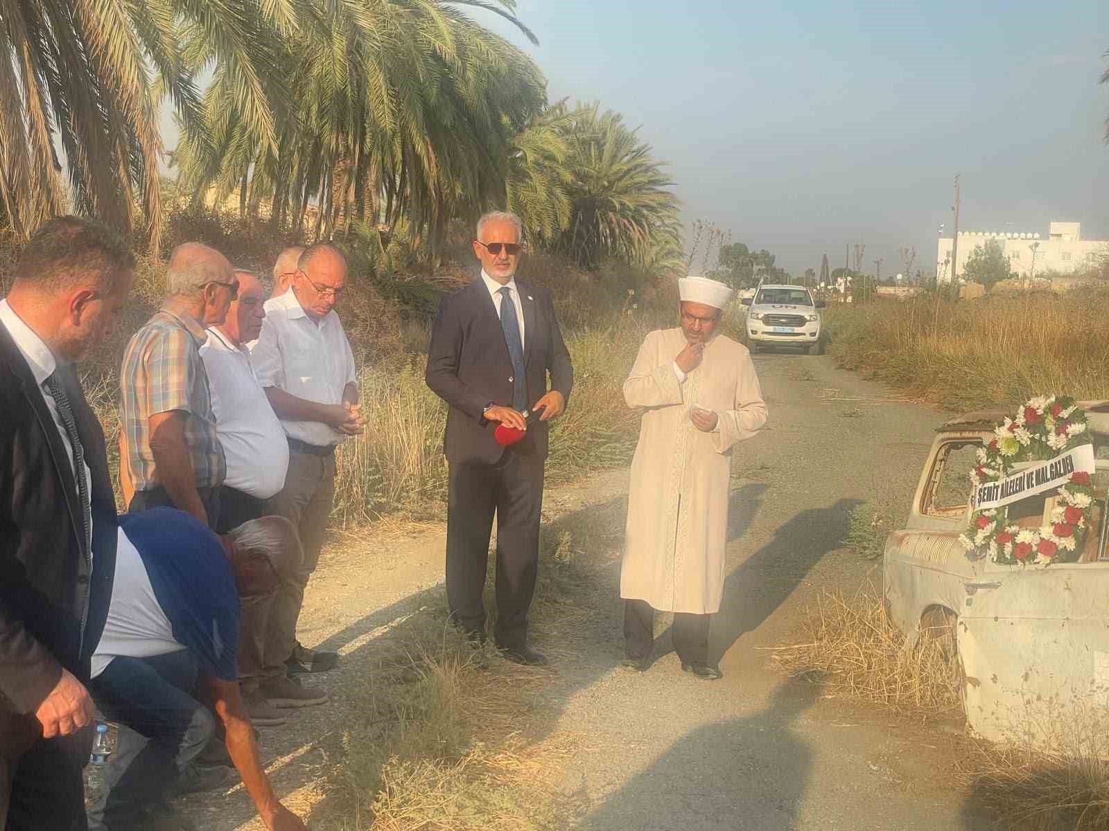 KIBRIS ŞEHİDİ GAZETECİ ADEM YAVUZ, 52 YIL ÖNCE RUMLARIN SALDIRISINA UĞRADIĞI YERDE ANILDI